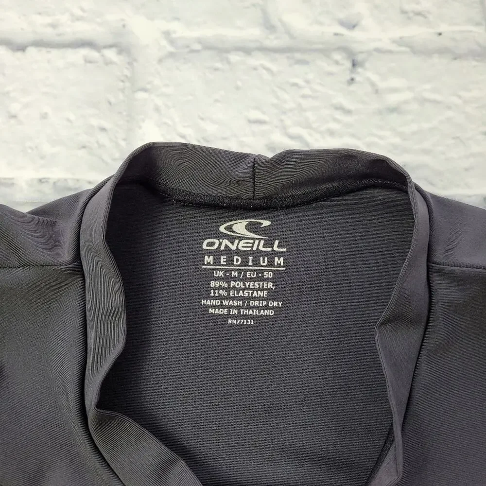 O'Neill Black Skins Rashguard size Medium